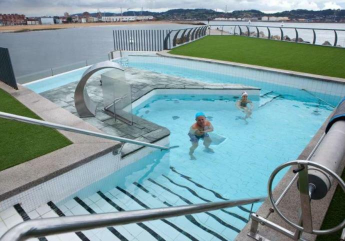 Primera Linea Playa+Parking Gratis Gijón Eksteriør billede